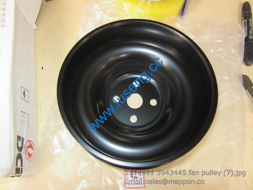 3914461 3943445 fan pulley CUMMINS