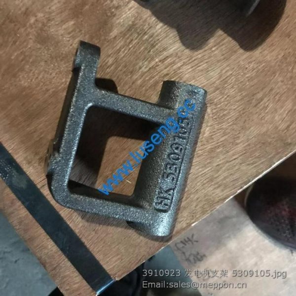3910923 5309105 SUPPORT ALTERNATOR 4110000555023 4110000555022 W010211300