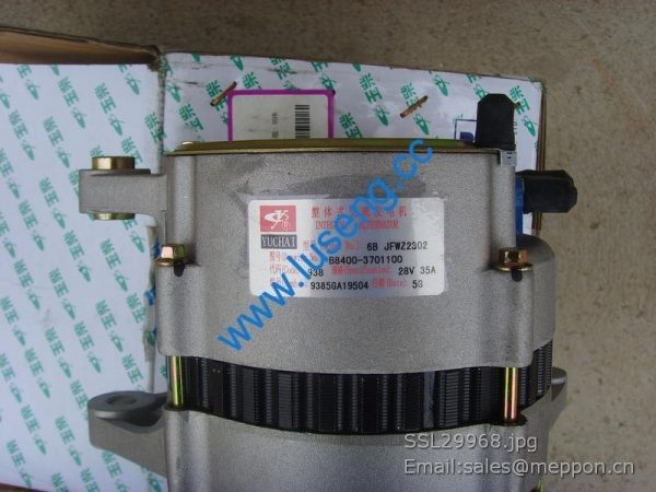 B8400-3701100 Alternator YC6108G T10 XG932II xgma parts