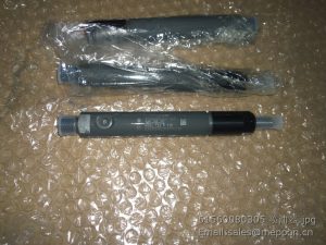 61560080305 WEICHAI INJECTOR