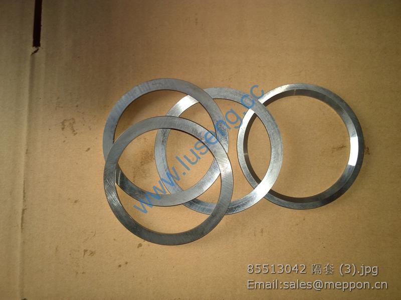 85513042 XCMG SLEEVE SP109953 W44002064